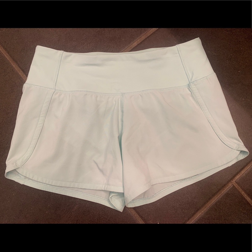 Cute lululemon shorts! 🤩